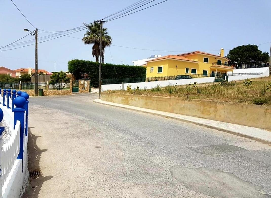 Porto Dinheiro Beach I Lourinhã Dış mekan fotoğraf
